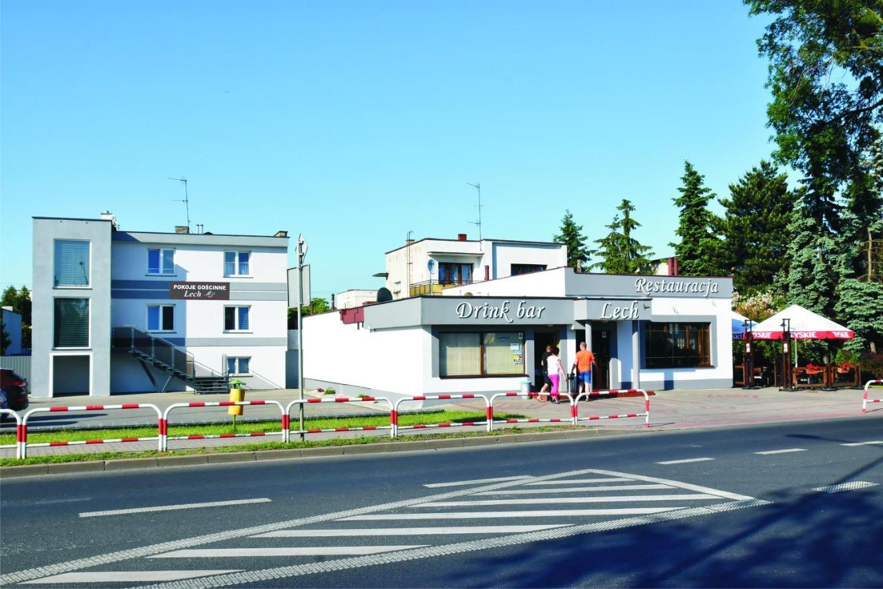 Pokoje Restauracja Lech Strzalkowo Zewnętrze zdjęcie